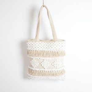 Hand tufted & tassled cotton tote bag White